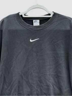 Nike Vintage Black Distressed Crewneck (White label)